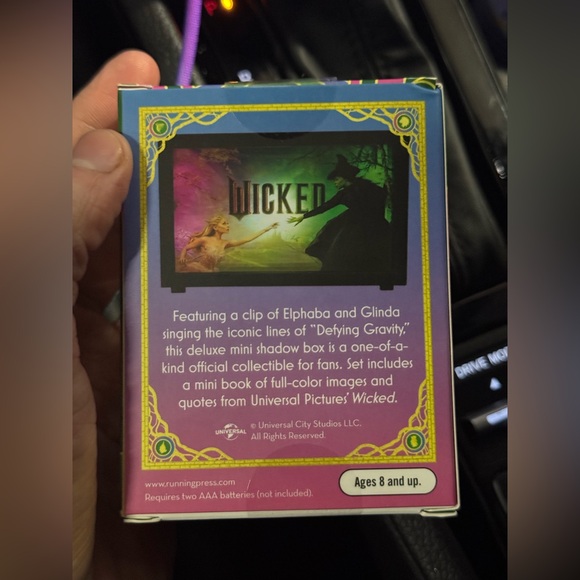 Wicked: Light-Up Shadow Box - (Rp Minis) by Running Press NIB - Picture 4 of 4